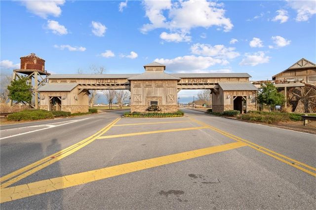 11006 Secretariat Boulevard, Daphne, AL 36526