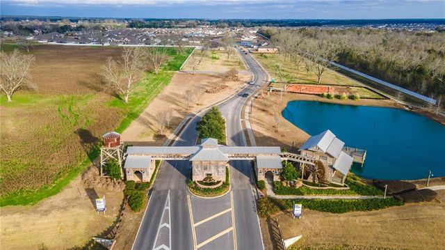 11006 Secretariat Boulevard, Daphne, AL 36526