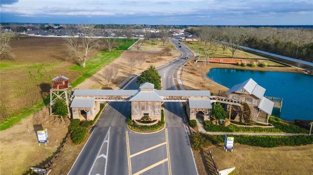 11006 Secretariat Boulevard, Daphne, AL 36526