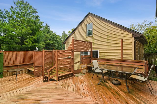 23511 N Cottage Road, Lake Zurich, IL 60047