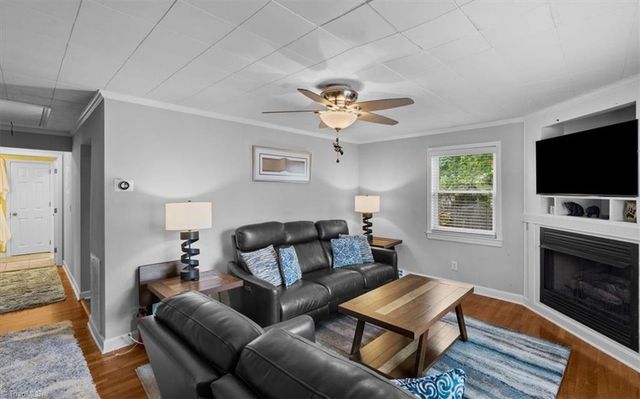 609 Hedrick Avenue, High Point, NC 27262
