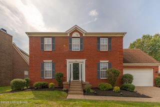 8706 Brittany Dr, Louisville, KY 40220