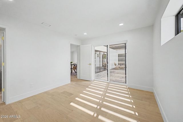 5438 E AVALON Drive, Phoenix, AZ 85018