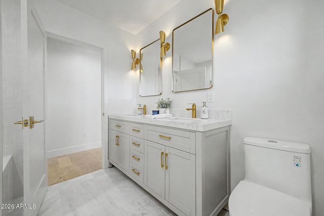 5438 E AVALON Drive, Phoenix, AZ 85018