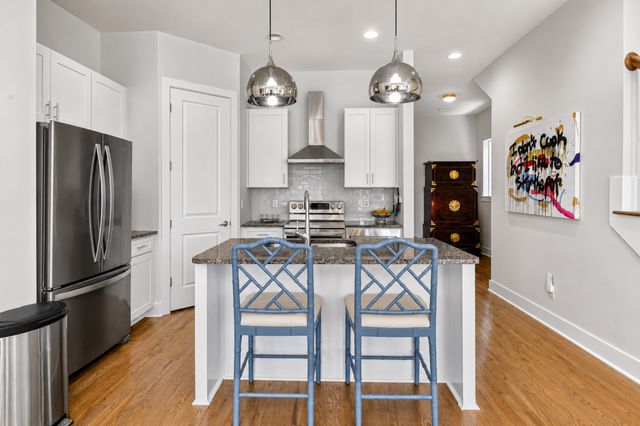 1007A Alice St, Nashville, TN 37218