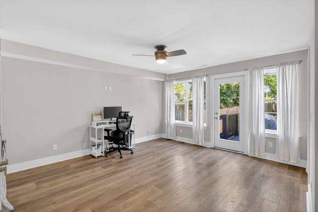 1007A Alice St, Nashville, TN 37218