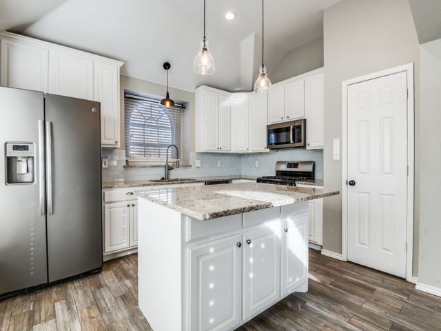 2255 Garden Crest Drive, Rockwall, TX 75087