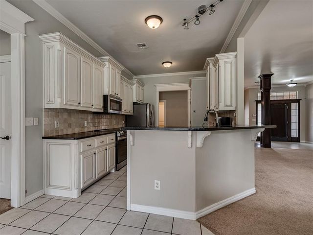 417 Summit Bend, Norman, OK 73071