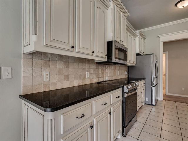 417 Summit Bend, Norman, OK 73071