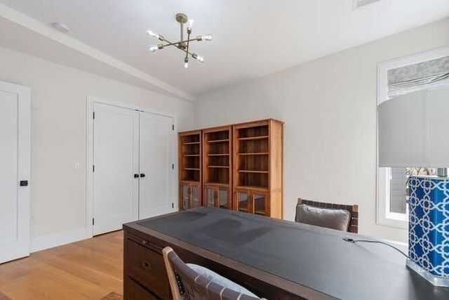 75 Greenough St 2, Brookline, MA 02445