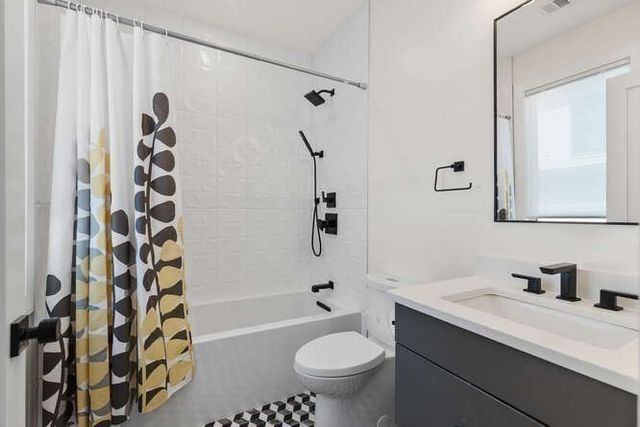 75 Greenough St 2, Brookline, MA 02445