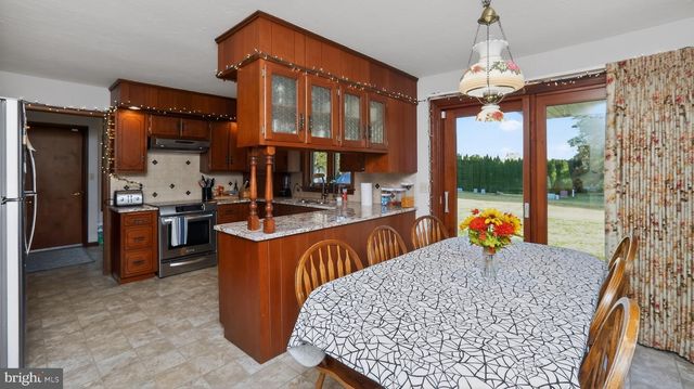 740 LINCOLN GARDENS RD, Ephrata, PA 17522