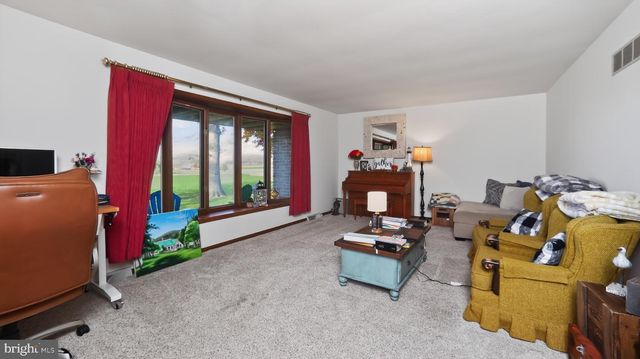 740 LINCOLN GARDENS RD, Ephrata, PA 17522