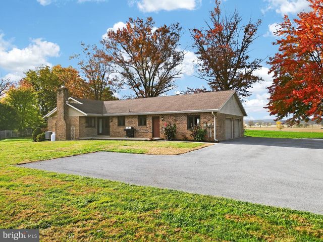 740 LINCOLN GARDENS RD, Ephrata, PA 17522