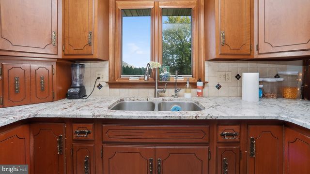 740 LINCOLN GARDENS RD, Ephrata, PA 17522