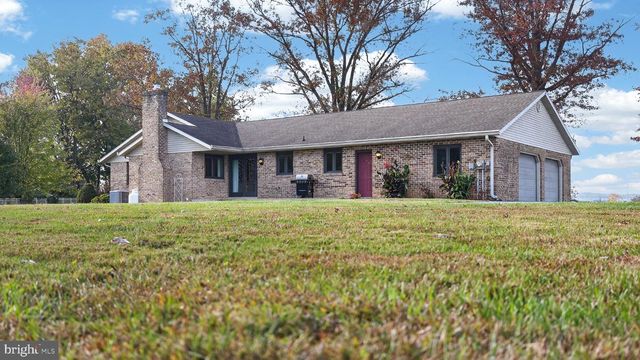 740 LINCOLN GARDENS RD, Ephrata, PA 17522