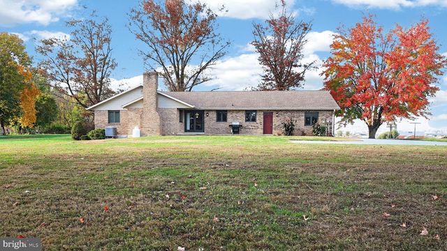 740 LINCOLN GARDENS RD, Ephrata, PA 17522