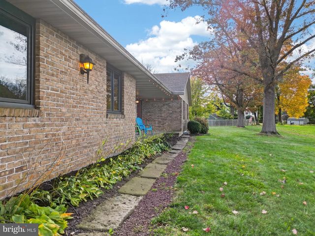 740 LINCOLN GARDENS RD, Ephrata, PA 17522