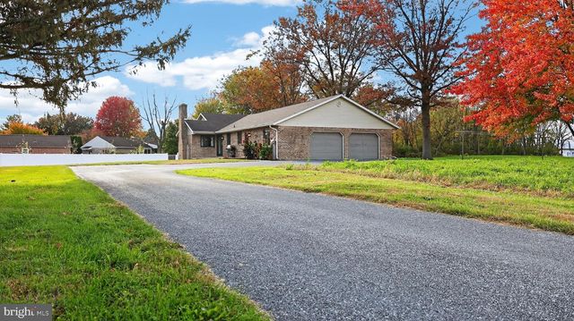 740 LINCOLN GARDENS RD, Ephrata, PA 17522
