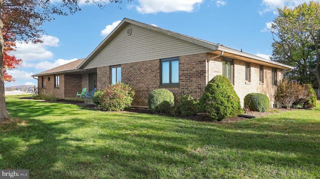 740 LINCOLN GARDENS RD, Ephrata, PA 17522