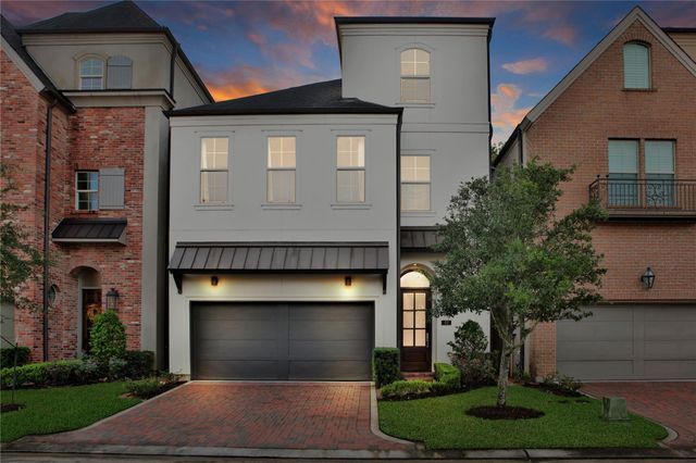 42 Wooded Park Place, The Woodlands, TX 77380
