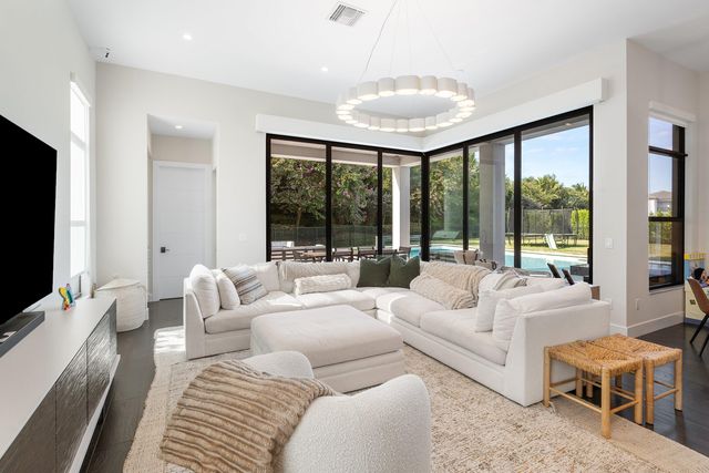 17464 Ponte Chiasso Drive, Boca Raton, FL 33496