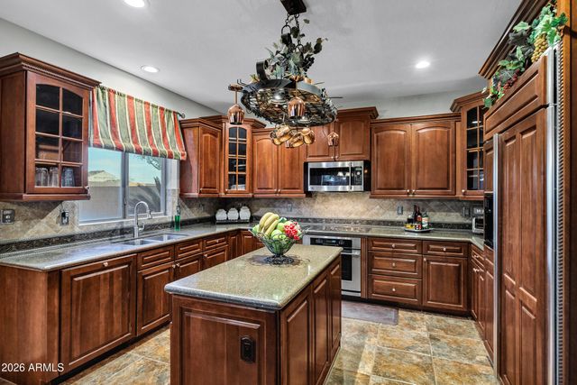 16651 S 27TH Avenue, Phoenix, AZ 85045