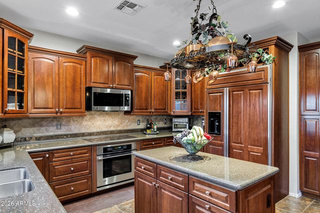 16651 S 27TH Avenue, Phoenix, AZ 85045