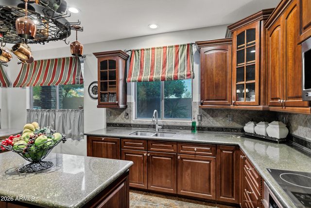 16651 S 27TH Avenue, Phoenix, AZ 85045