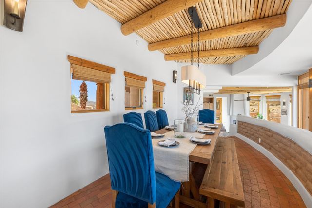 85 Overlook Drive, Placitas, NM 87043