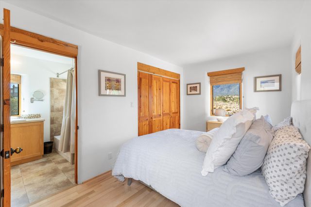 85 Overlook Drive, Placitas, NM 87043
