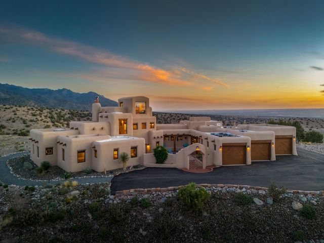 85 Overlook Drive, Placitas, NM 87043