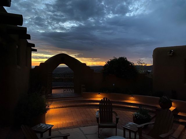 85 Overlook Drive, Placitas, NM 87043