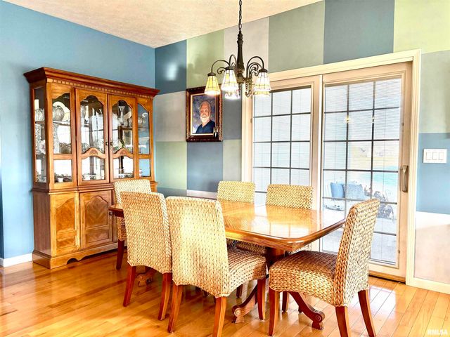 109 ADELE Court, Jacksonville, IL 62650