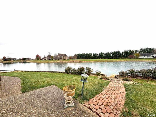 109 ADELE Court, Jacksonville, IL 62650