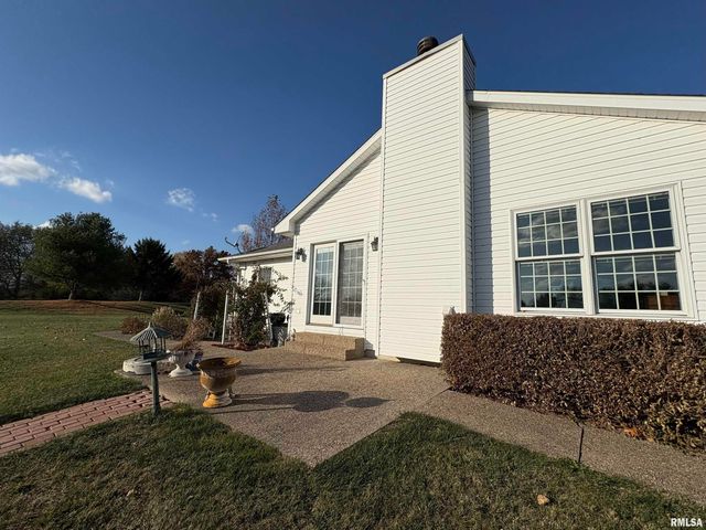 109 ADELE Court, Jacksonville, IL 62650