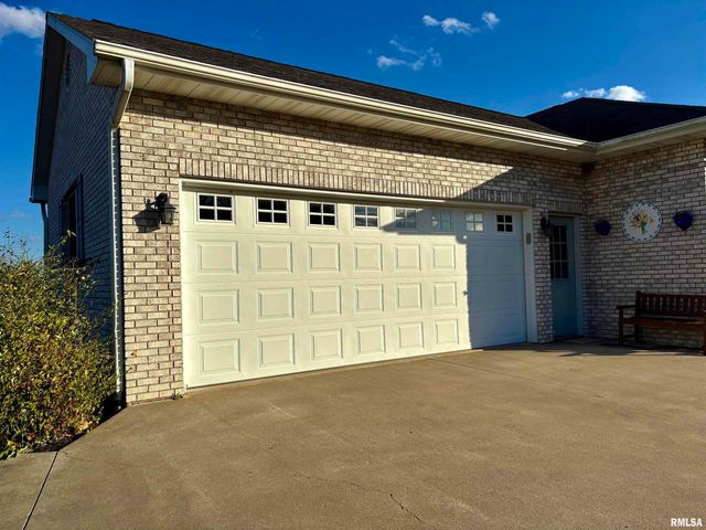 109 ADELE Court, Jacksonville, IL 62650