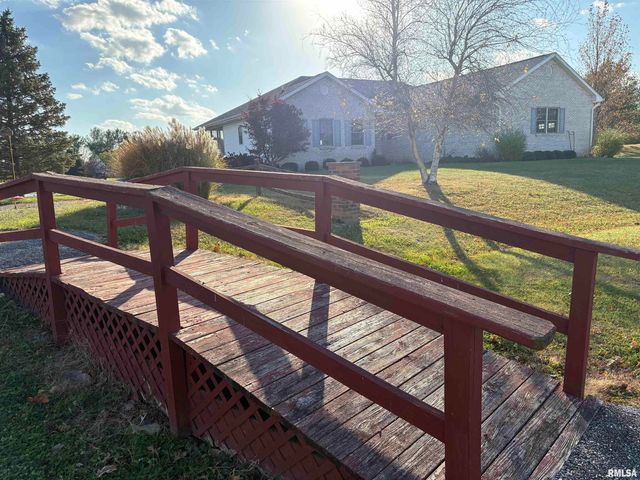 109 ADELE Court, Jacksonville, IL 62650