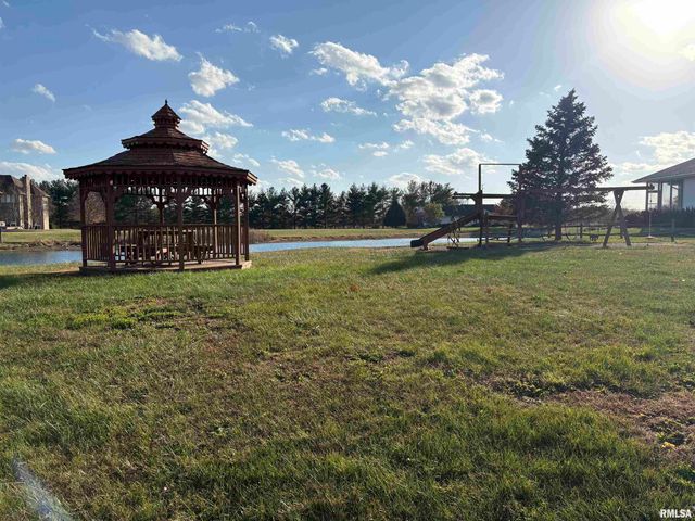 109 ADELE Court, Jacksonville, IL 62650