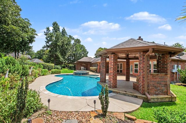 52 La Jolla Circle, Montgomery, TX 77356