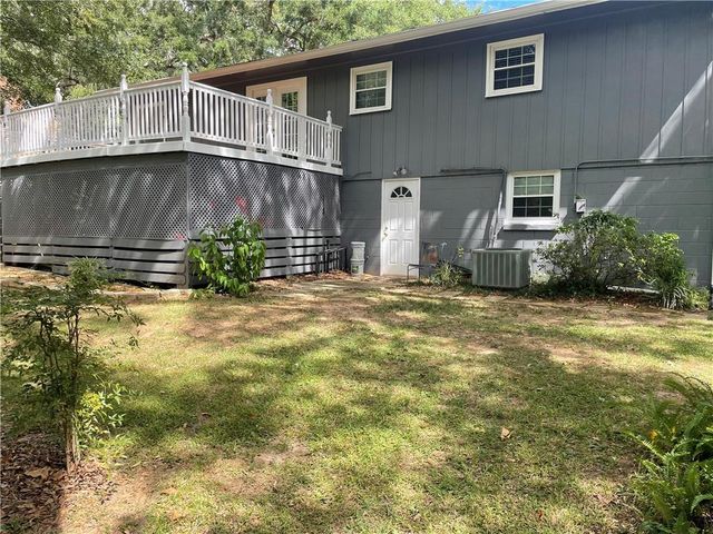 2516 Brookfield Drive W, Mobile, AL 36693