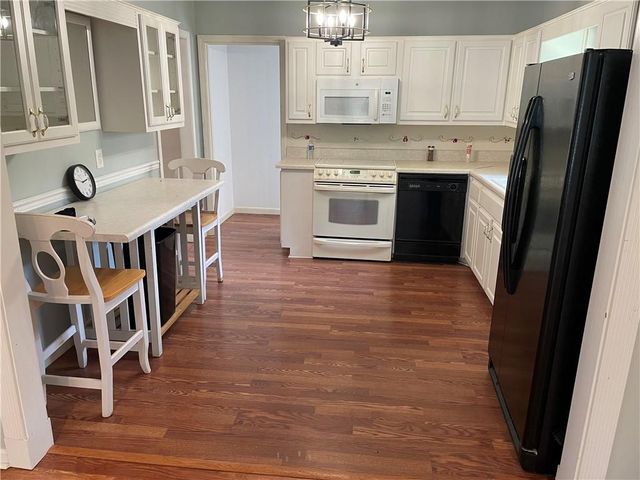 2516 Brookfield Drive W, Mobile, AL 36693