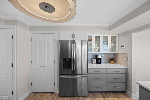 1100 8th AVE S 226G, Naples, FL 34102