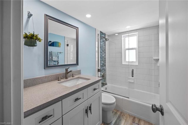1100 8th AVE S 226G, Naples, FL 34102