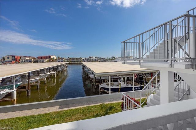 1100 8th AVE S 226G, Naples, FL 34102