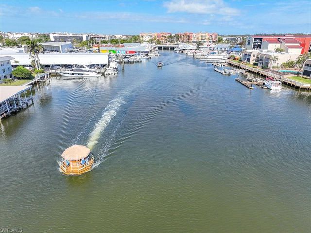 1100 8th AVE S 226G, Naples, FL 34102