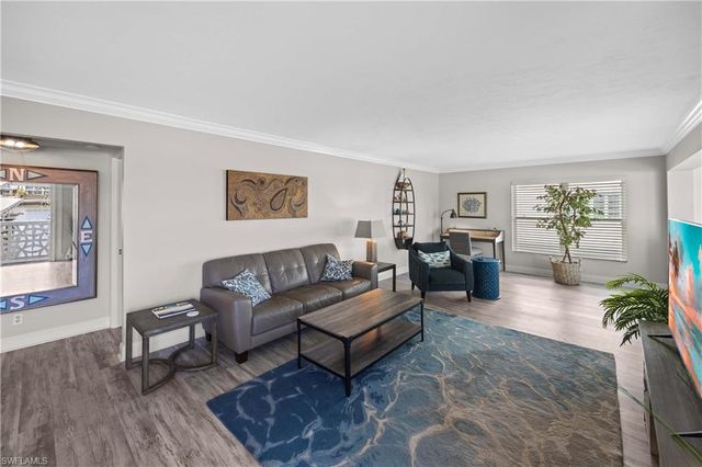 1100 8th AVE S 226G, Naples, FL 34102