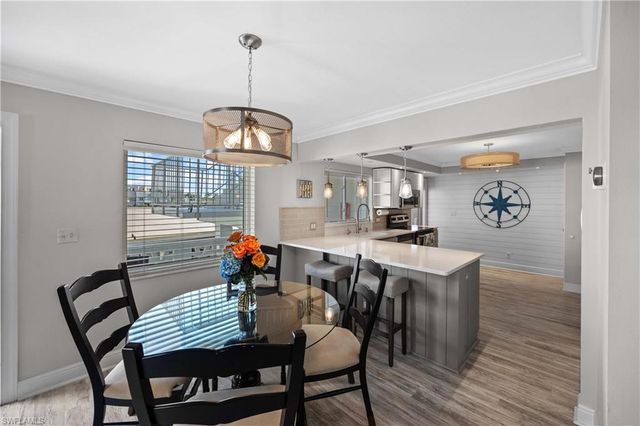 1100 8th AVE S 226G, Naples, FL 34102