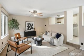 18102 15th Avenue NE #B210, Shoreline, WA 98155