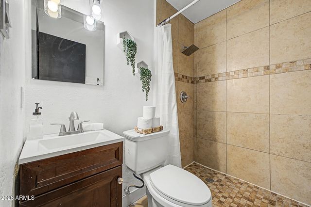 6727 W PIERSON Street, Phoenix, AZ 85033